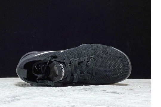 AIR 2 942842-001 VAPORMAX WHITE BLACK 1212